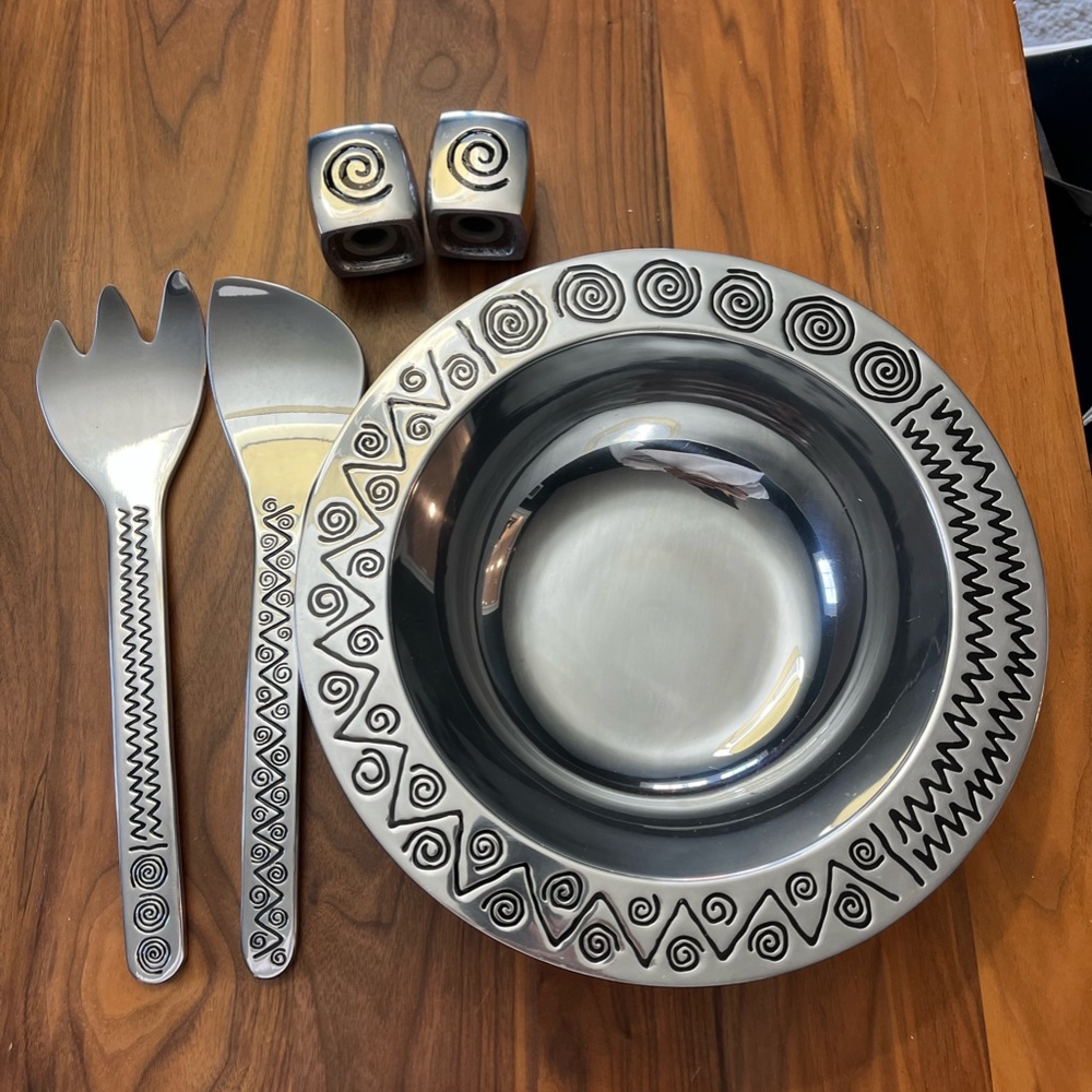 Wilton Armetale Reggae serving bowl, serving utensils, salt and pepper shakers